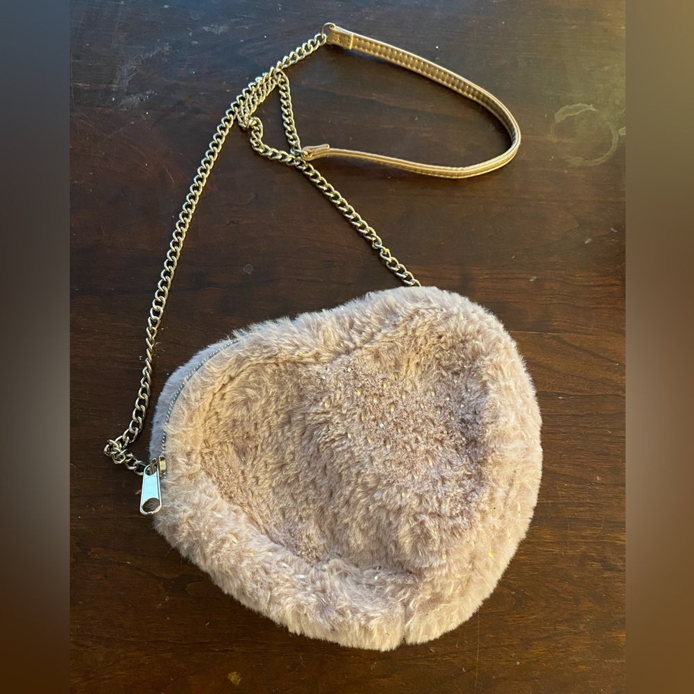 Fluffy Heart Shape Small Fade-Pink With Gold Spar… - image 1